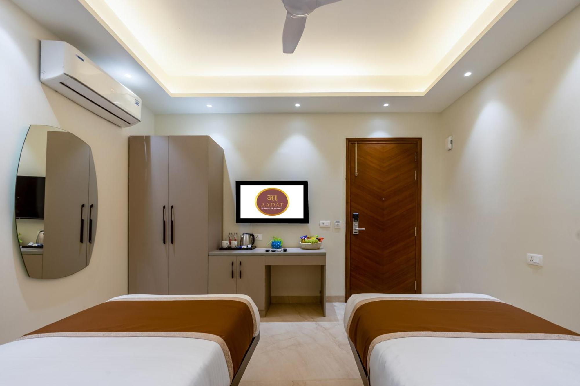 ניו דלהי Hotel Ginger Palace Delhi Airport מראה חיצוני תמונה