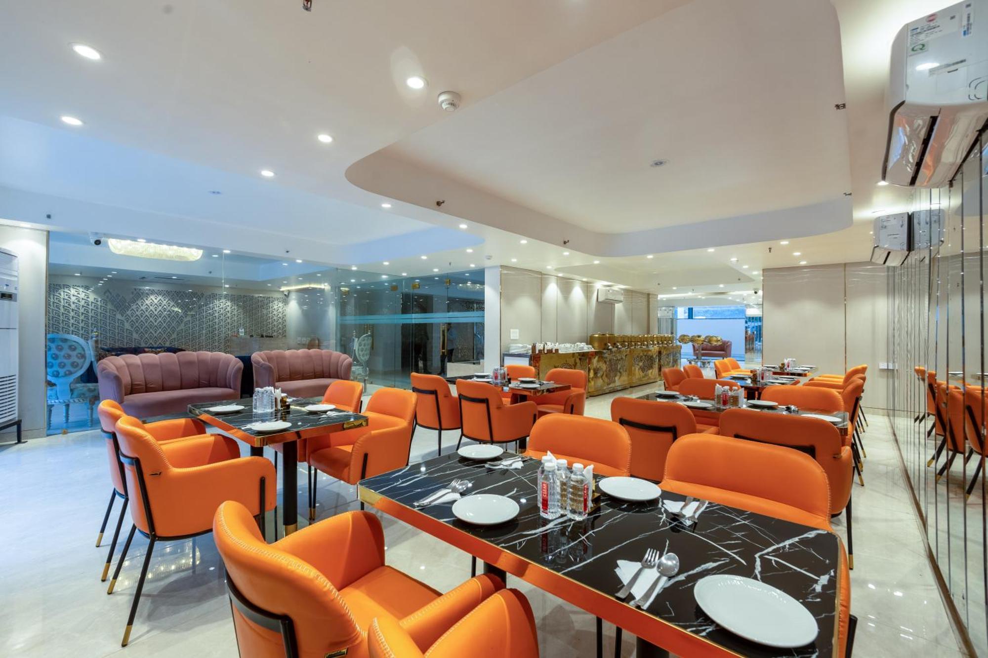 ניו דלהי Hotel Ginger Palace Delhi Airport מראה חיצוני תמונה